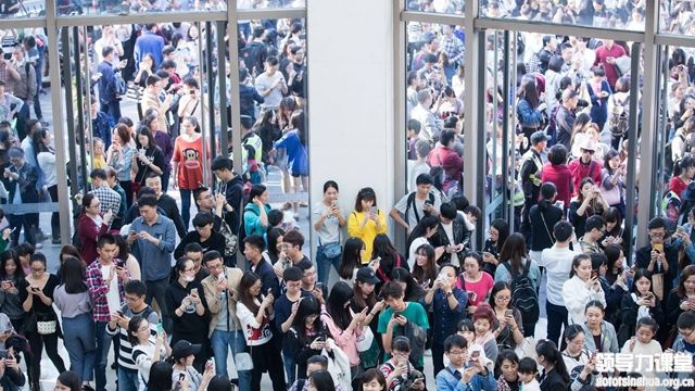 8090后已成為社會和經(jīng)濟活動的中堅力量。（來源：視覺中國）
