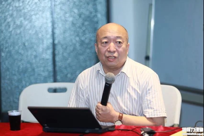 清華大學王曉毅教授