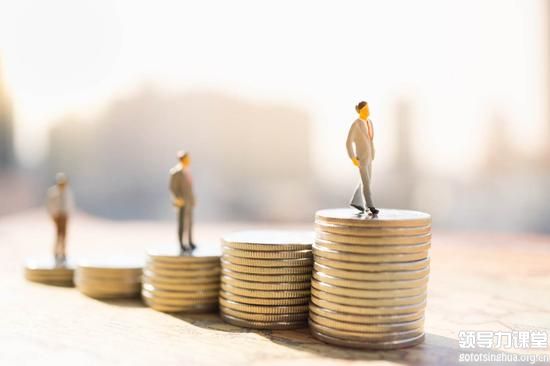 尹振濤：夯實金融支持小微企業的科技底座
