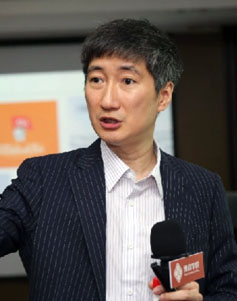 曹際鵬